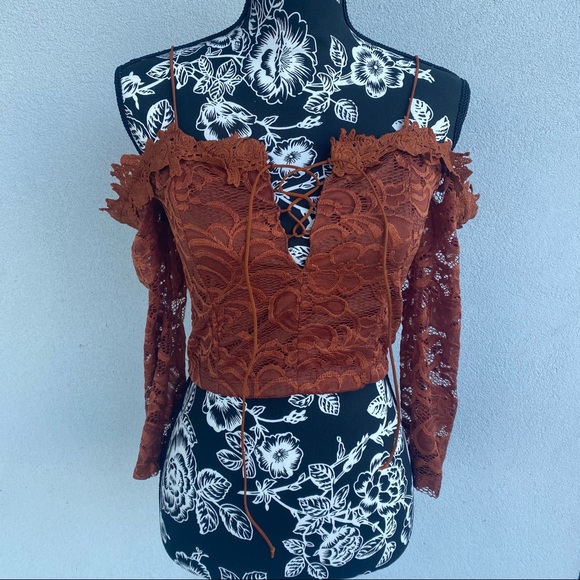 PaperMoon Burnt Orange Crop with Sleeves - Picture 1 of 13